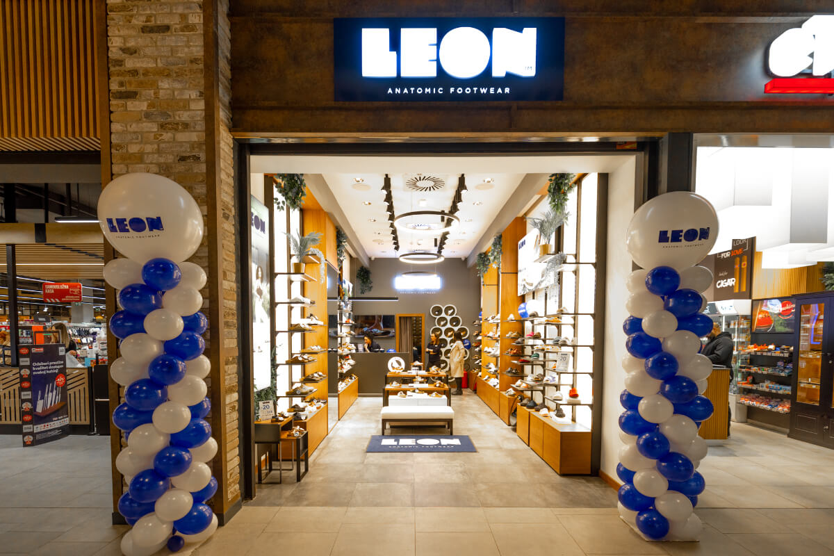 LEON mono-brand store